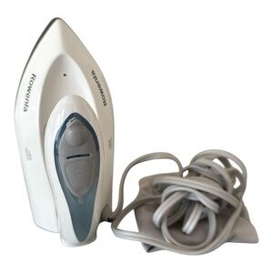Rowenta Compact Steam Travel Iron Dual Voltage 8-Ft Cord Model DA3519054200
